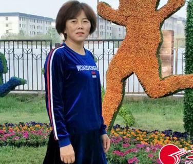 三八婦樂(lè)昝煥玲榮膺楊凌工人先鋒崗標(biāo)兵稱號(hào)